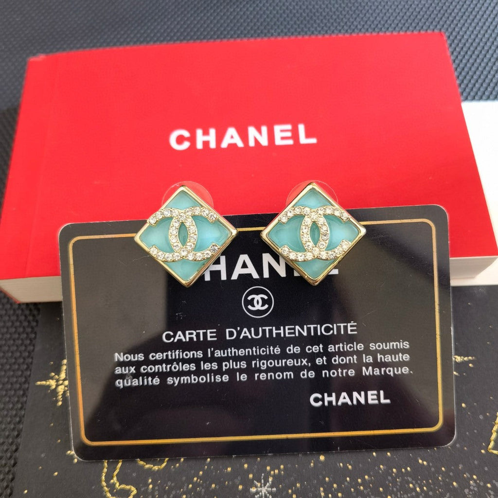 Chanel Blue Resin Earrings - 18K Yellow Gold