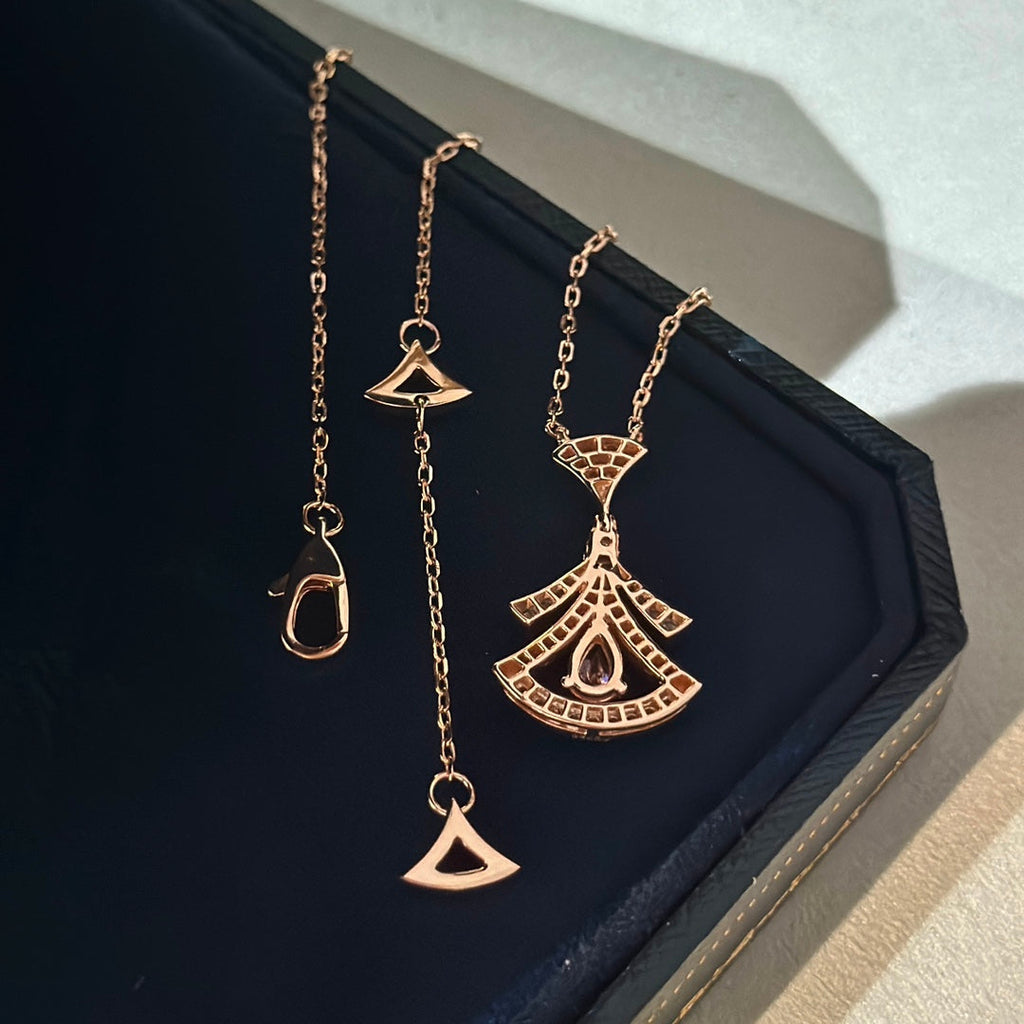 Bvlgari Dream Pearls Moissanite Necklace - 18K Gold