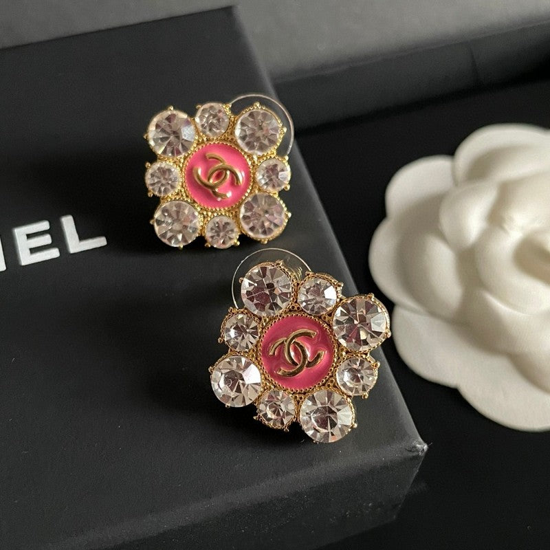 Chanel Color Flower Diamond Earrings - 18K Yellow Gold