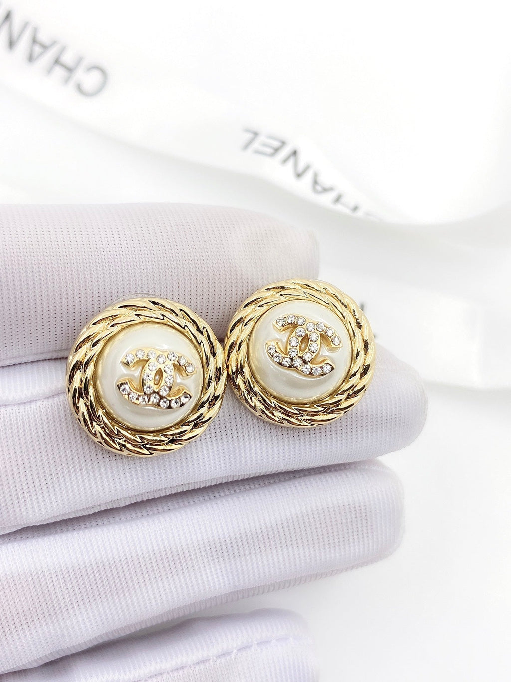 Chanel White Pearl Earrings - 18K Yellow Gold