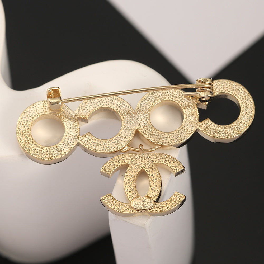 Chanel Coco Crush Pearl Brooch