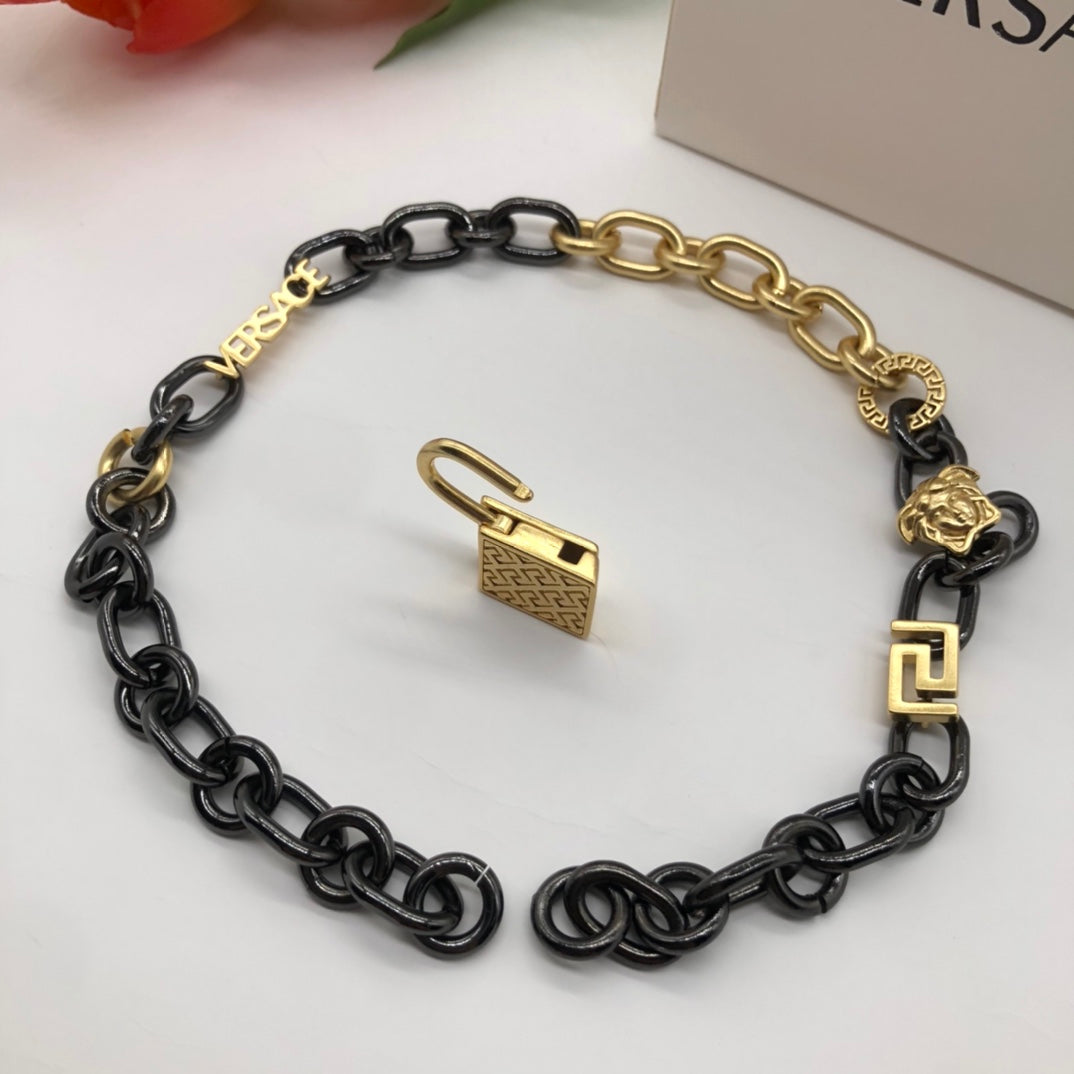 Celine Triomphe Ver Chain Necklace