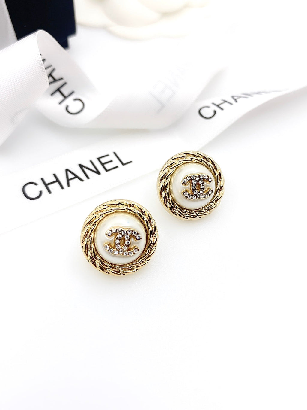 Chanel White Pearl Earrings - 18K Yellow Gold