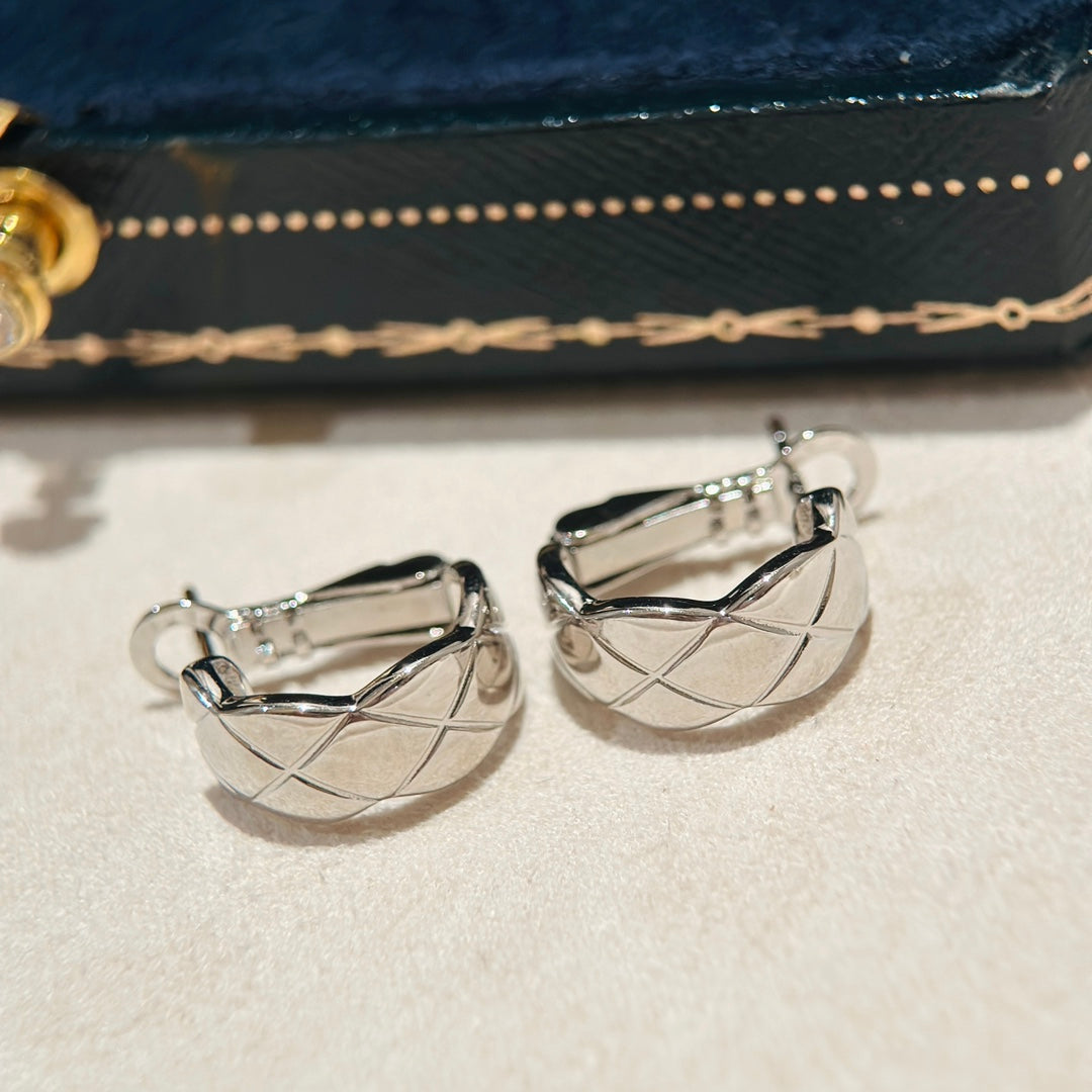 Chanel Coco Crush Earrings - 18K White Gold