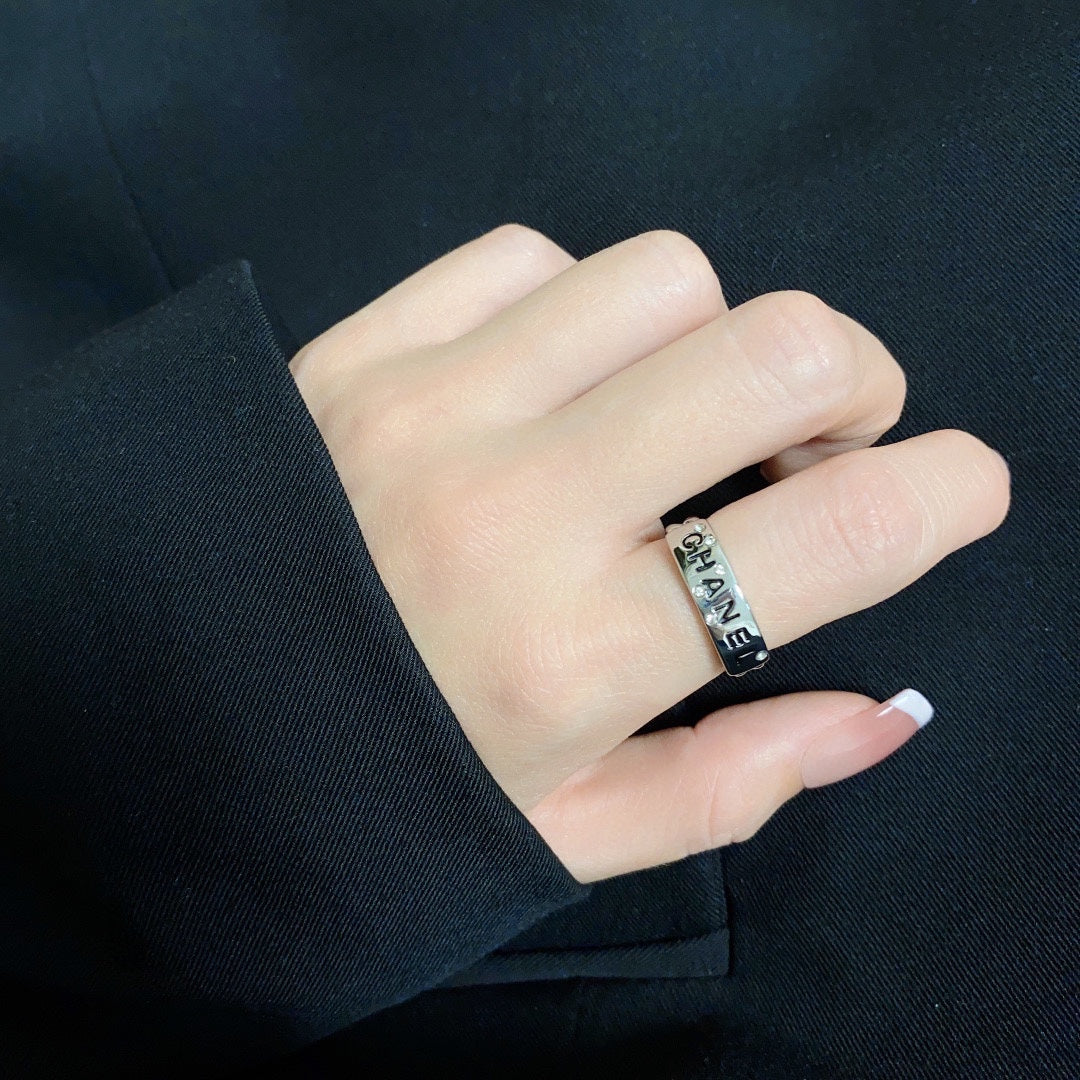 Chanel Chain Link Ring - 18K White Gold