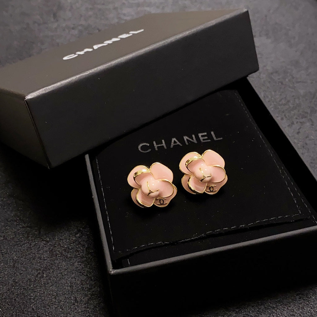 Chanel Camellia Earrings - 18K Yellow Gold