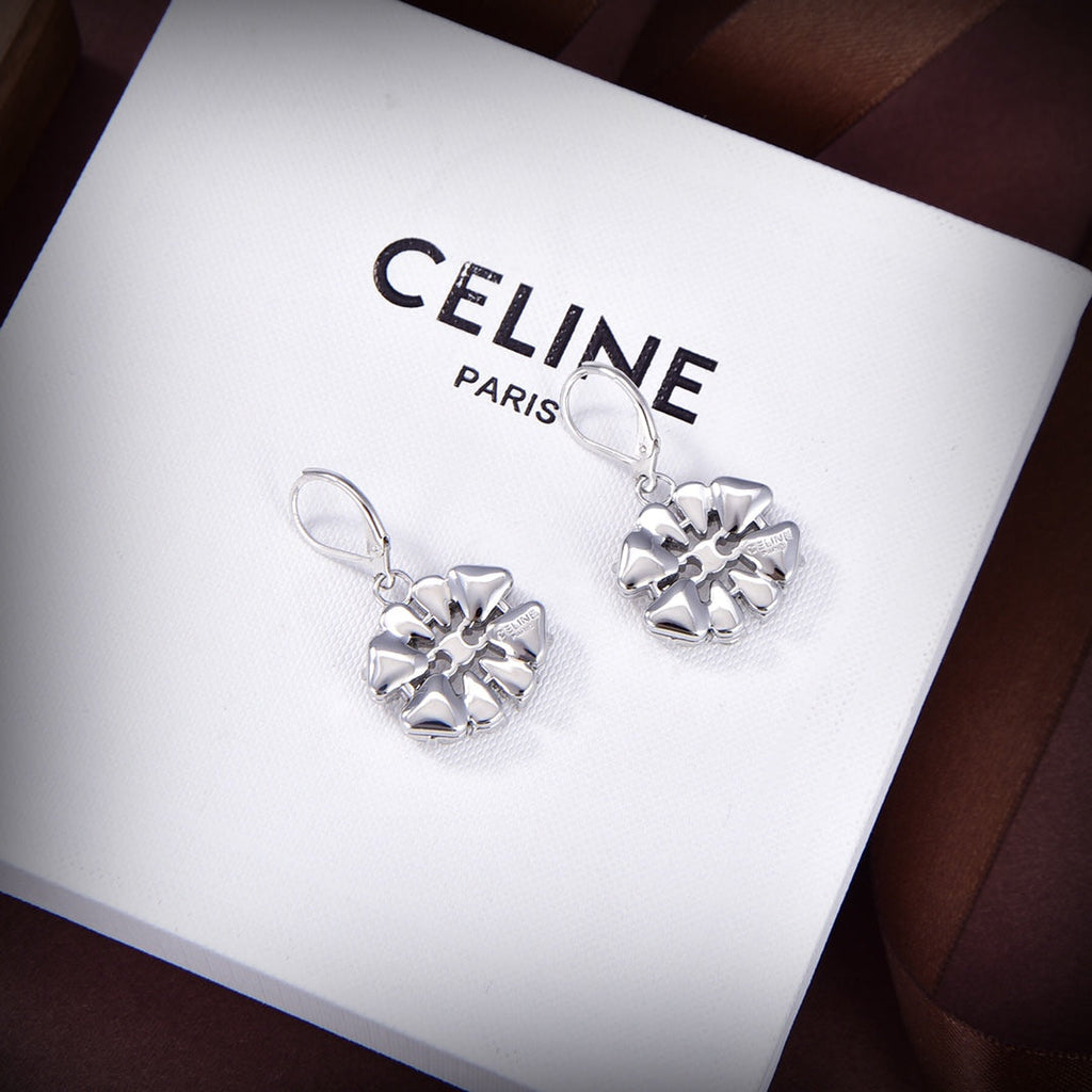 Celine Triomphe Daisy Earrings - 18K White Gold