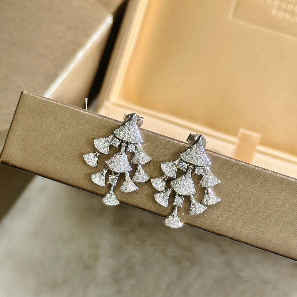 Bvlgari Dream Diamond Earrings - 18K White Gold