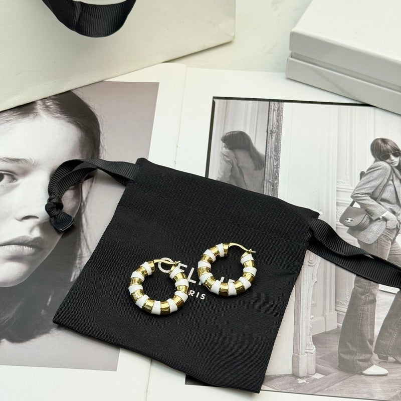 Celine Pearl Round Earrings - 18K Yellow Gold