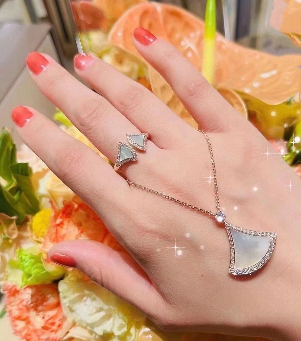 Bvlgari Dream Pearl Ring - 18K Rose Gold