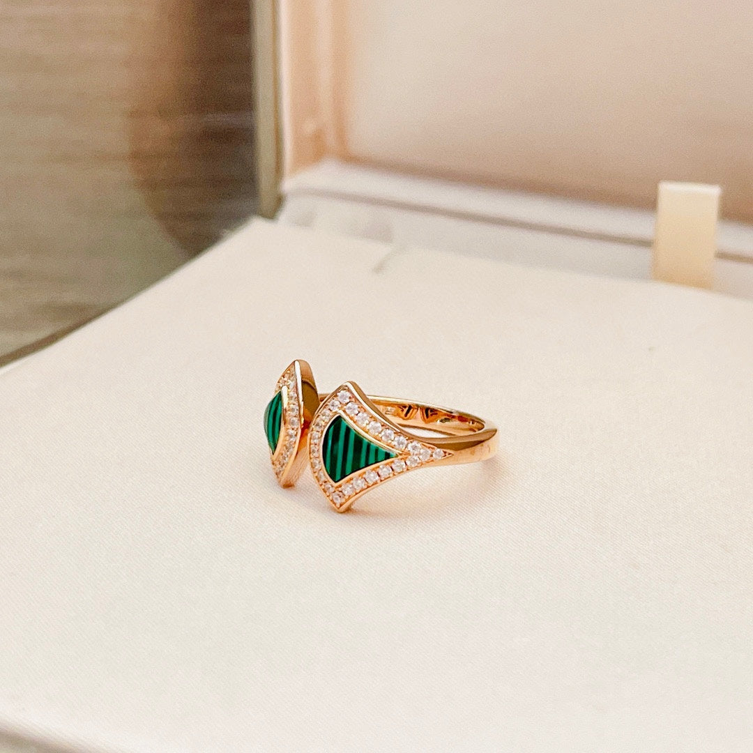 Bvlgari Dream Malachite Ring - 18K Rose Gold