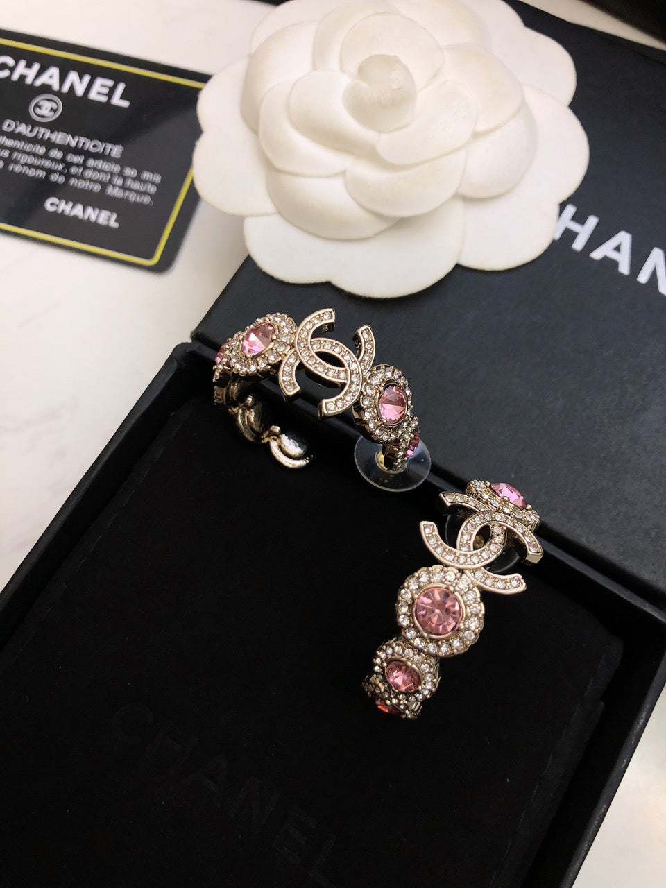 Chanel Flowers Earrings - 3.5 cm Height - 18K Yellow Gold