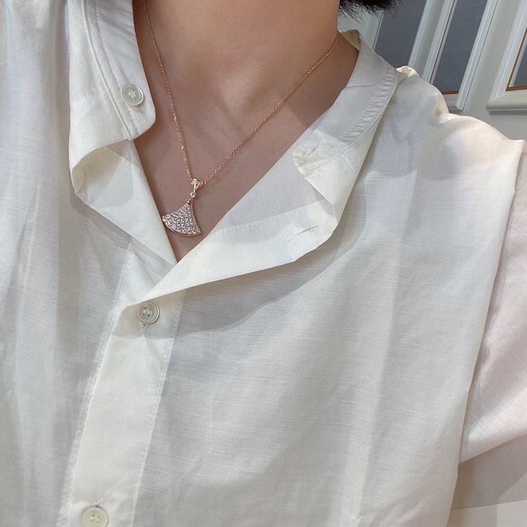 Bvlgari Dream Pave Diamond Necklace - 18K Gold